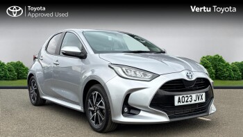 Toyota Yaris 1.5 Hybrid Design 5dr CVT Hybrid Hatchback